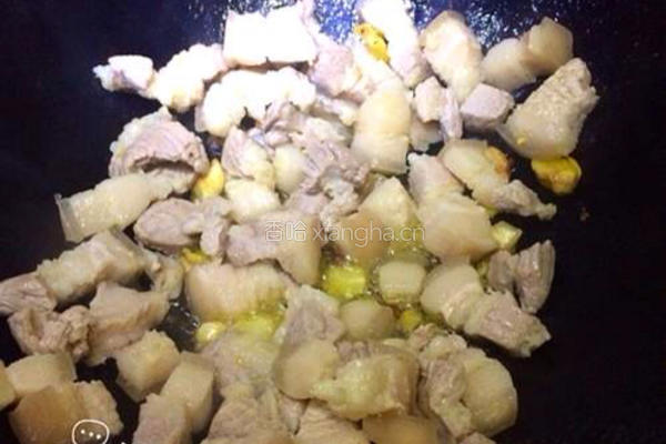 莴笋焖肉的做法图解3
