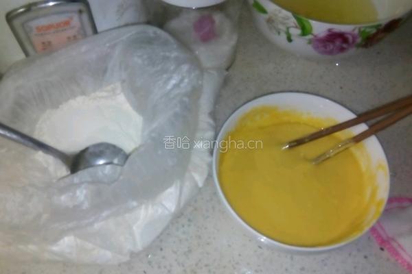 电饭煲蛋糕学习的做法图解1