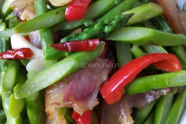 芦笋炒腊肉的做法图解9