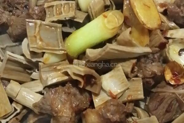笋干红烧牛肉的做法图解11