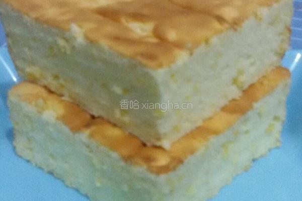 柠檬戚风蛋糕。