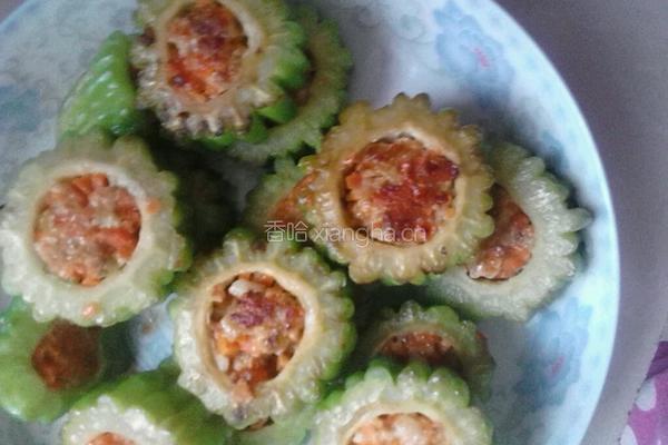 胡萝卜瘦肉酿苦瓜的做法图解8