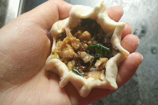 香菇木耳葱香蛋包的做法图解12