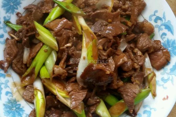 大葱爆羊肉。的做法图解4