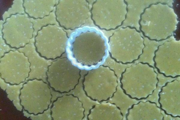 芝麻玻璃饼干的做法图解8