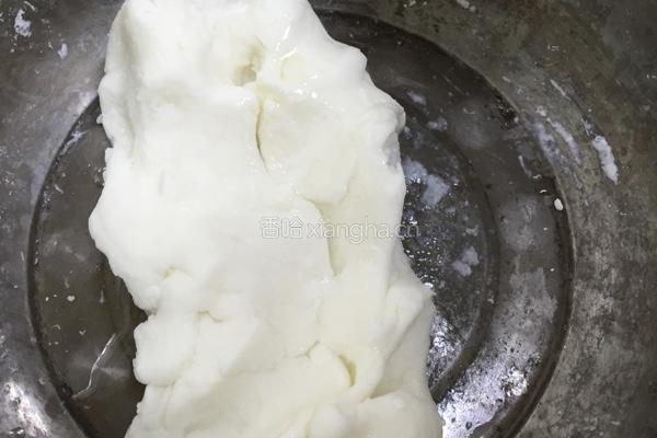 水晶紫薯饼的做法图解5