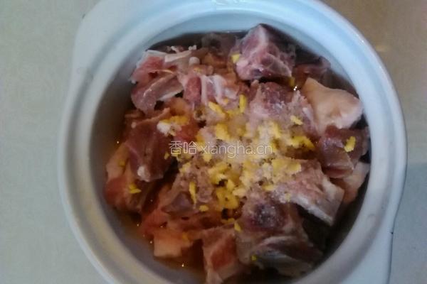 清炖排骨的做法图解3