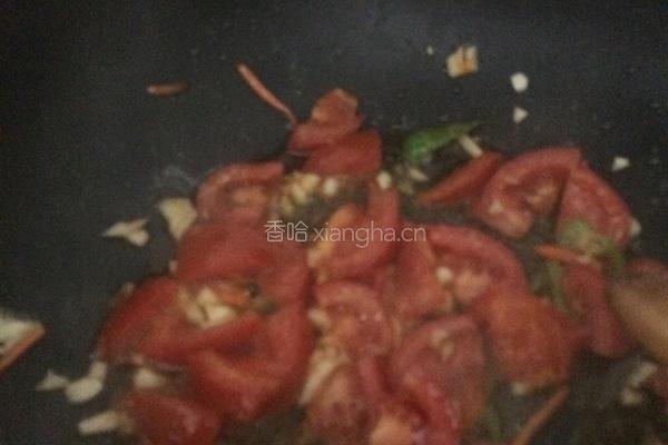 西红柿炖豆腐的做法图解3