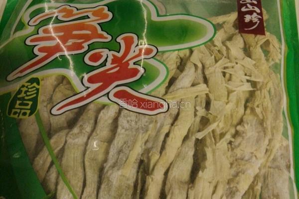 笋尖肉片的做法图解1