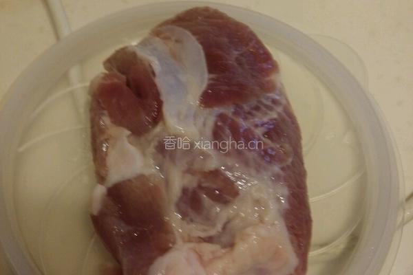 笋尖肉片的做法图解2