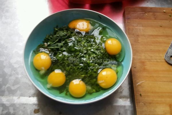 韭菜煎鸡蛋的做法图解1