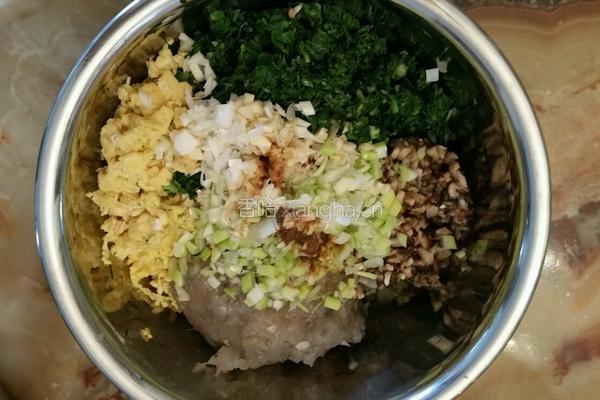 荠菜饺子的做法图解1