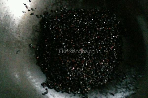 自制黑米茶的做法图解4