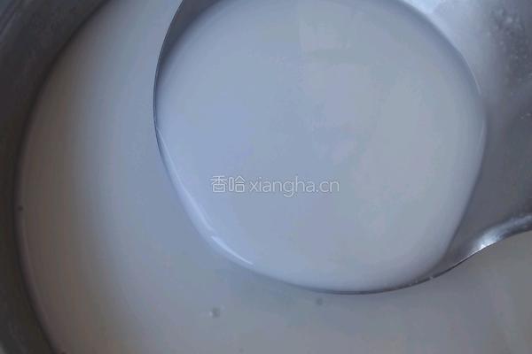 自制彩色凉粉的做法图解2