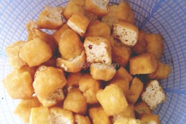 家常菜―油豆腐焖土豆的做法图解2