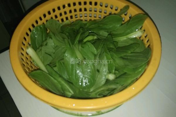 油豆腐青菜汤的做法图解2