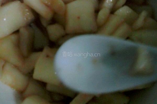 草莓苹果沙拉的做法图解3
