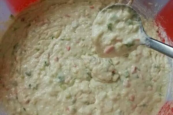 土豆泥虾仁火腿煎饼的做法图解3