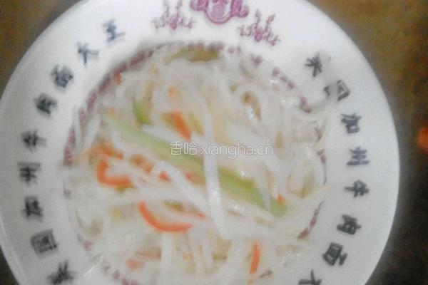 酸甜土豆丝的做法图解3