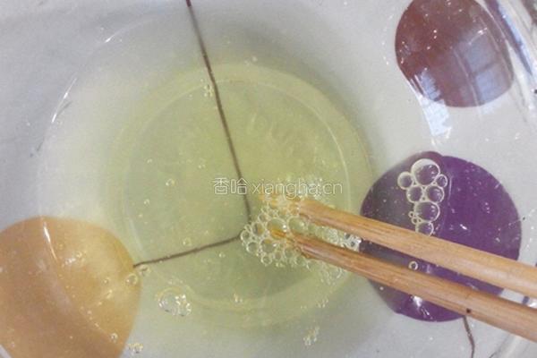 蛋白椰丝球的做法图解2