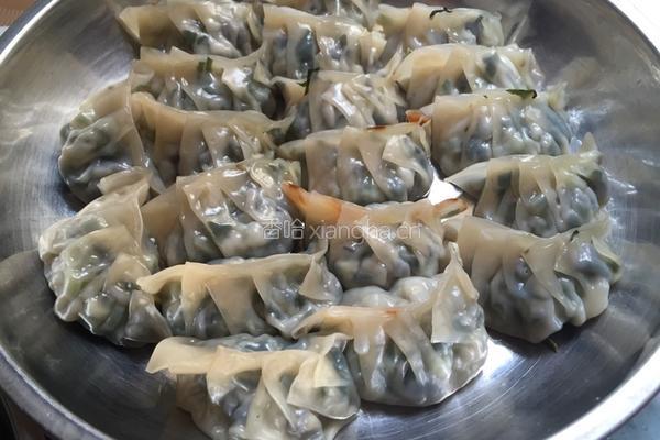 菠菜鲜菇猪肉饺的做法图解9