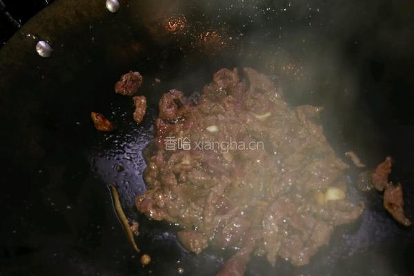 尖椒炒牛肉的做法图解3