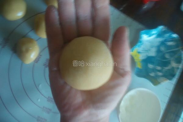 ~红豆月饼的做法图解9