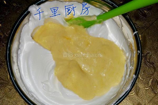 椰漿戚風蛋糕的做法图解4