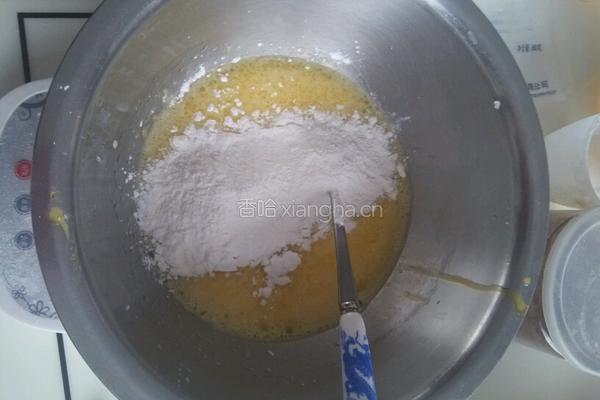 六寸可可戚风的做法图解2