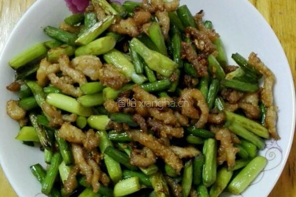 蒜苔肉丝的做法图解1