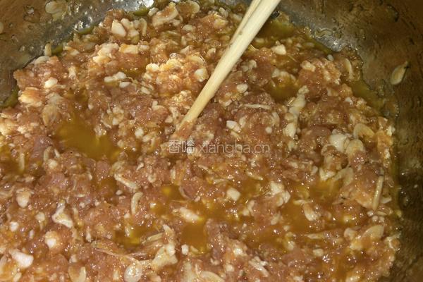 荠菜肉包子的做法图解4