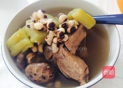 苦瓜眉豆香菇汤的做法图解3