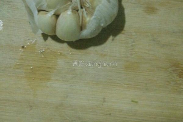 鸡蛋蒜的做法图解1