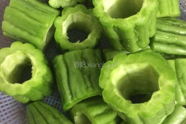 苦瓜酿肉的做法图解4