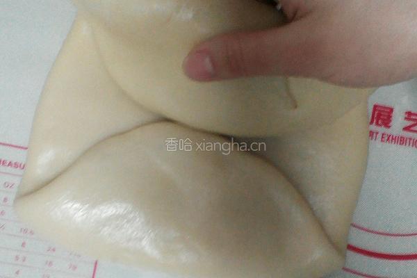 芝麻蛋黄酥的做法图解10