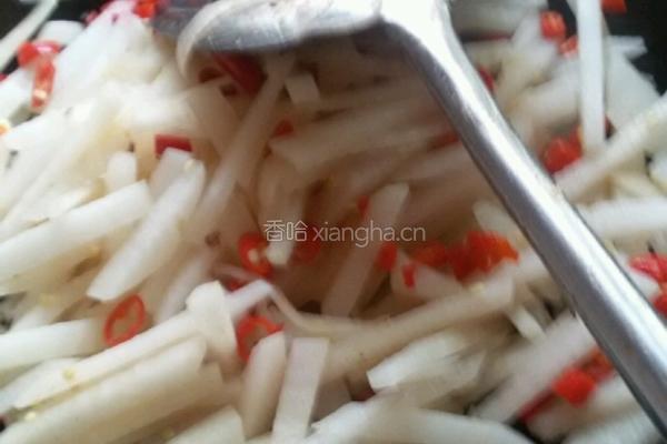 红烧草鱼萝卜丝的做法图解2