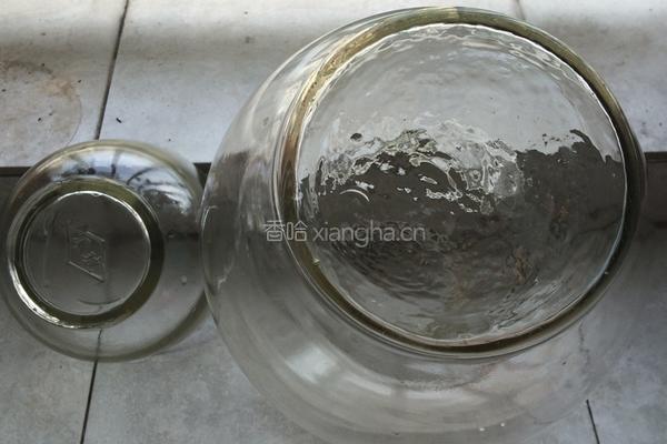 自制五香咸鸭蛋的做法图解4