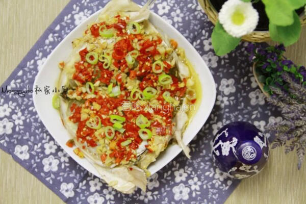 剁椒鱼头的做法图解8