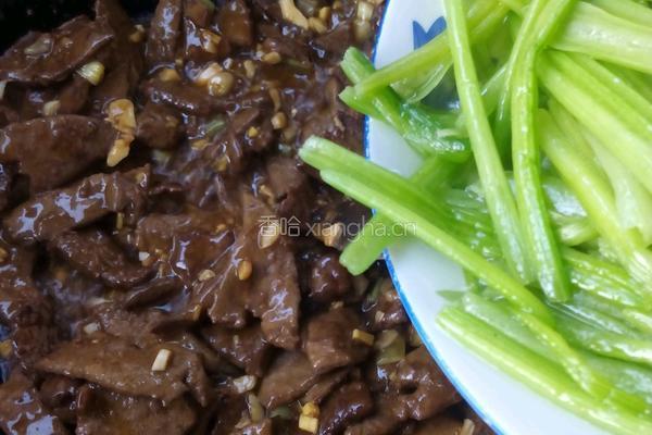 菠菜快炒猪肝的做法图解10