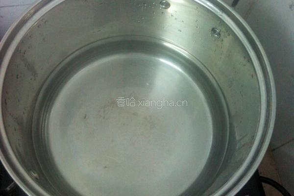 鲫鱼豆腐汤的做法图解2