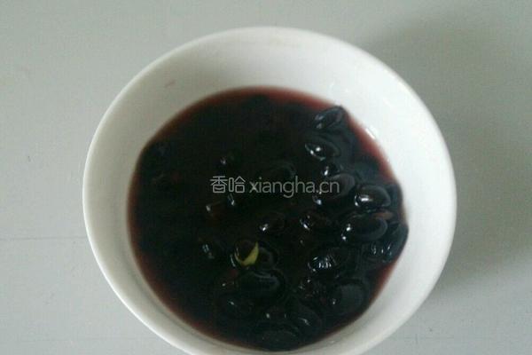 黑米黑豆黑芝麻糊的做法图解1