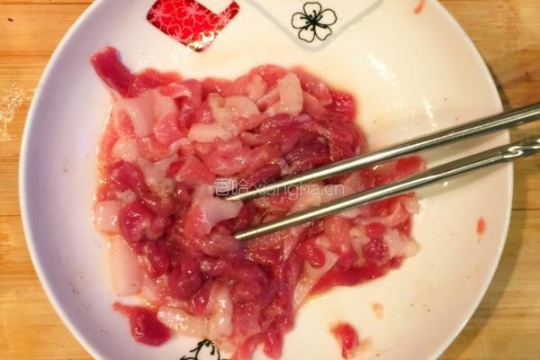 香干炒肉丝的做法图解1