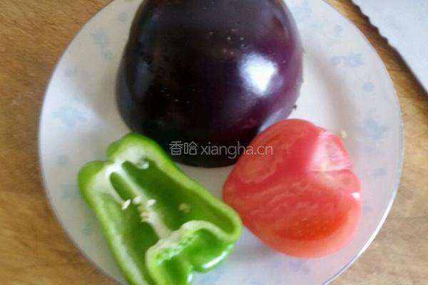 烧脆皮茄子。的做法图解1