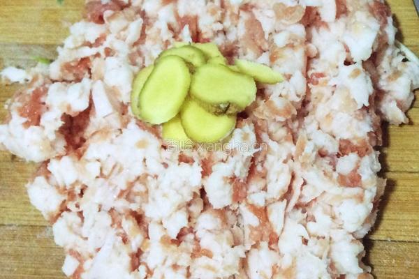 茶树菇酱肉包的做法图解5