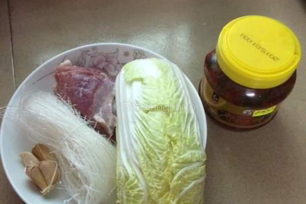 肉末粉丝蒸娃娃菜的做法图解1