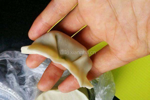 韭菜饺子的做法图解8