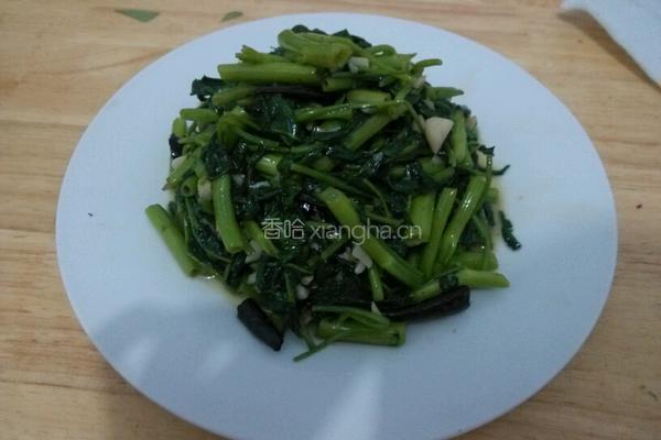 炝炒空心菜的做法图解5