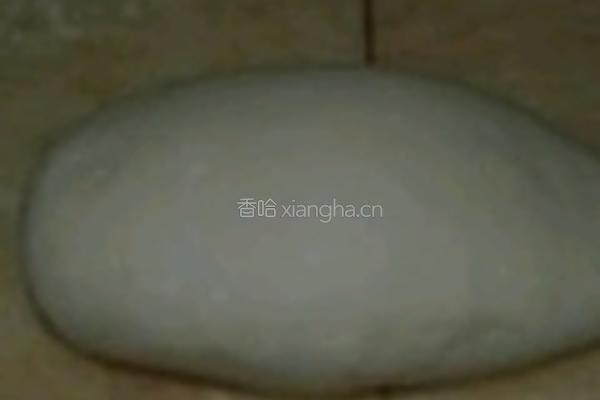 兔子豆沙包的做法图解2