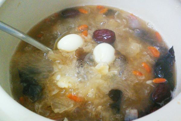 双耳养颜甜品的做法图解4