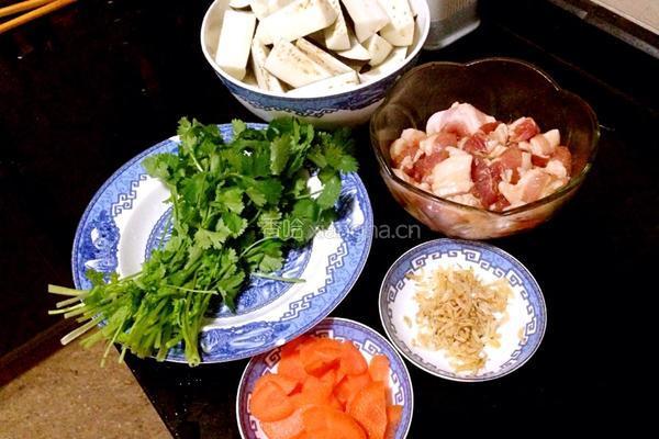 茄子煲的做法图解1